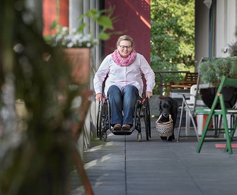  Naisten inkontinenssi – Coloplast tarjoaa runsaan valikoiman hoitovaihtoehtoja